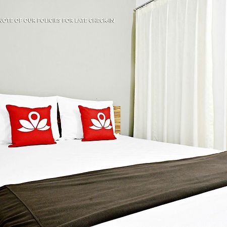 Zen Rooms Mampang Prapatan 雅加达 外观 照片