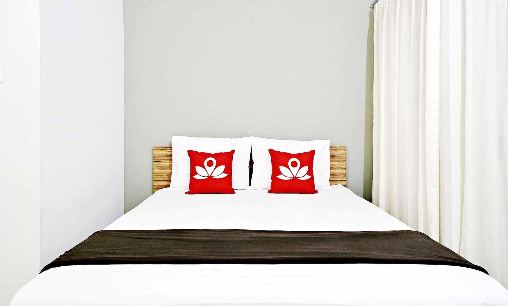 Zen Rooms Mampang Prapatan 雅加达 外观 照片